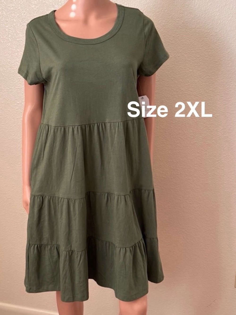 Time and Tru Women's and Women’s Plus Tiered Cotton Mini Dress , Olive